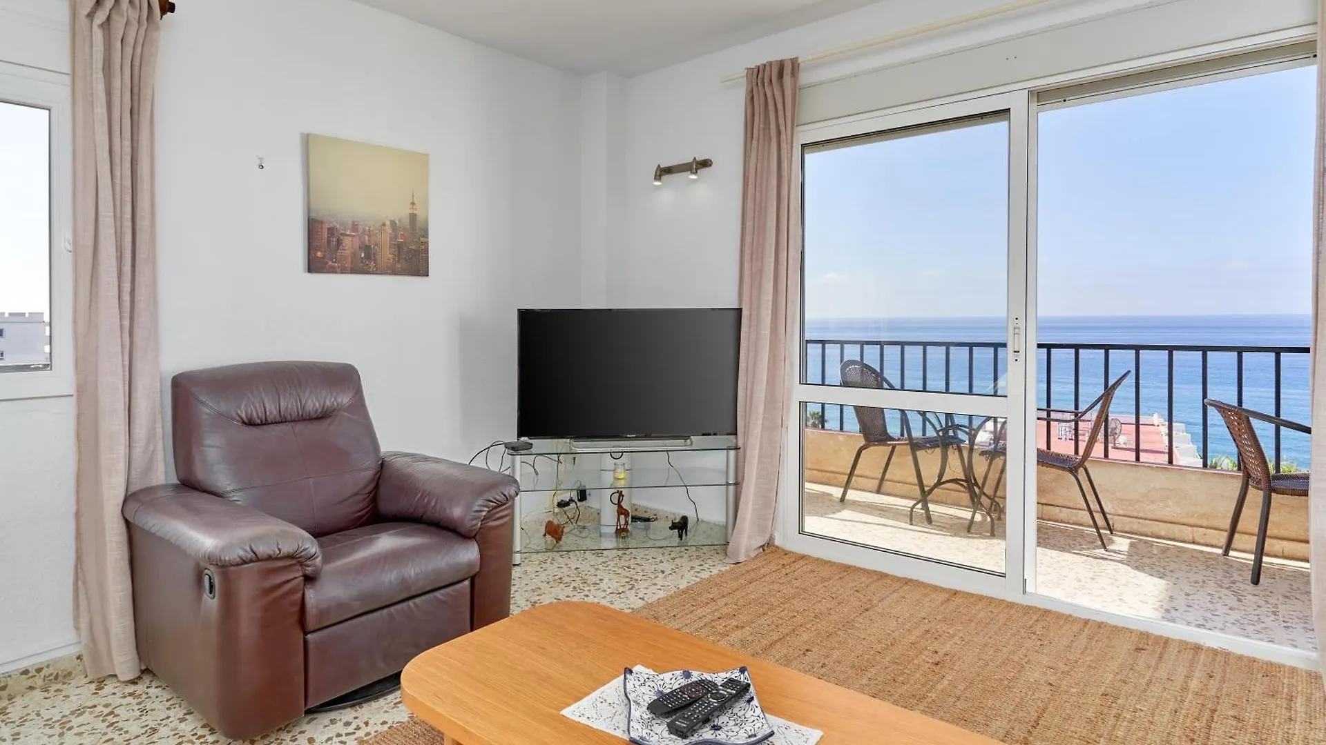Apartment With Stunning Views Nerja