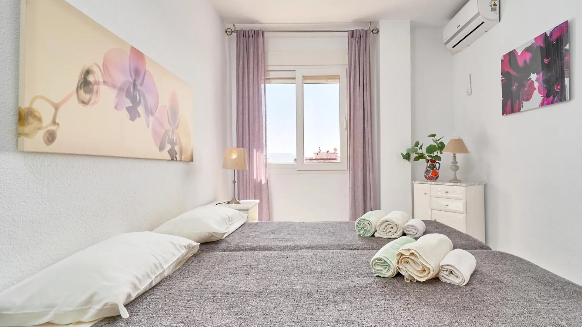 Apartment With Stunning Views Nerja