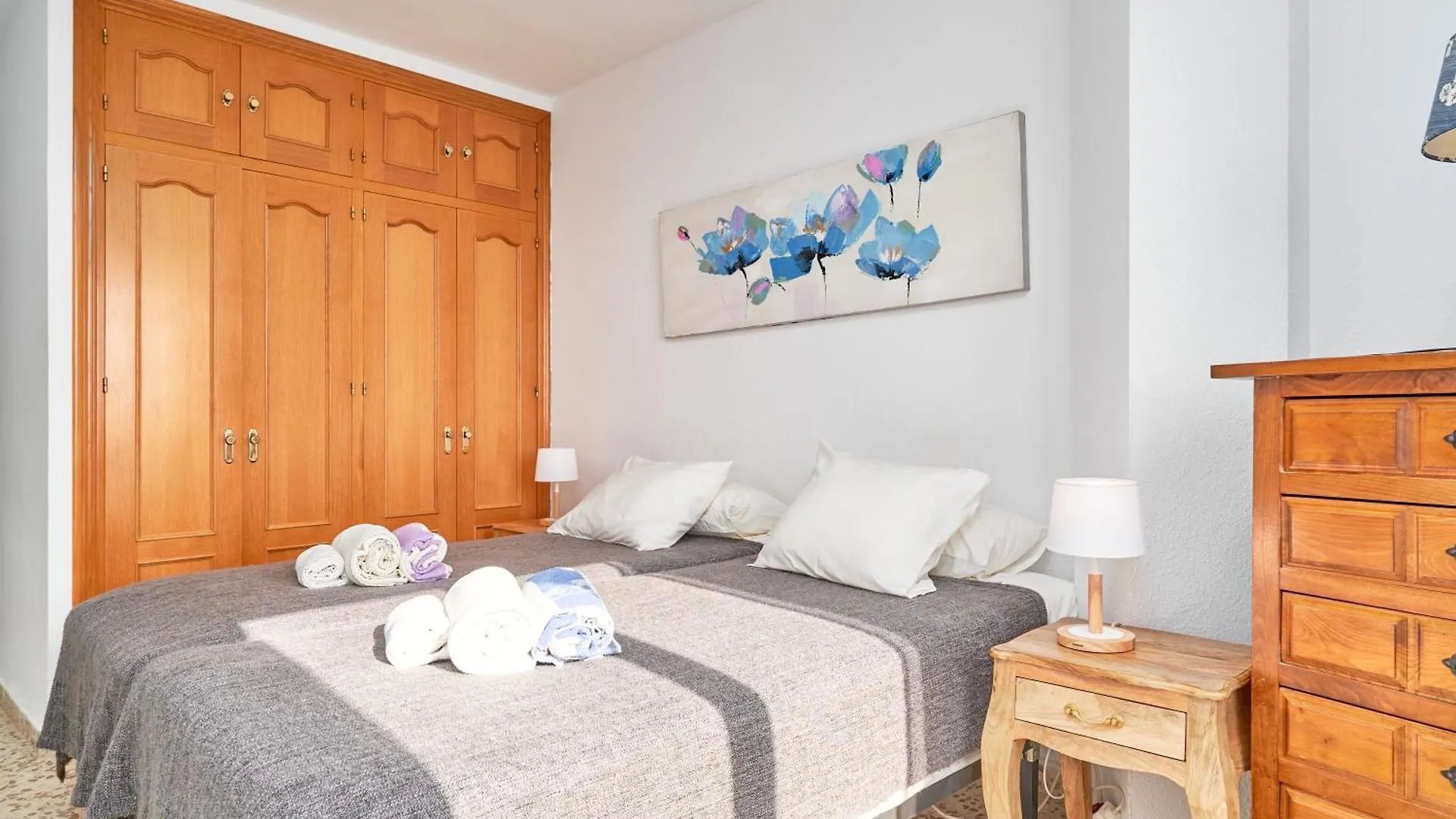 Apartment With Stunning Views Nerja