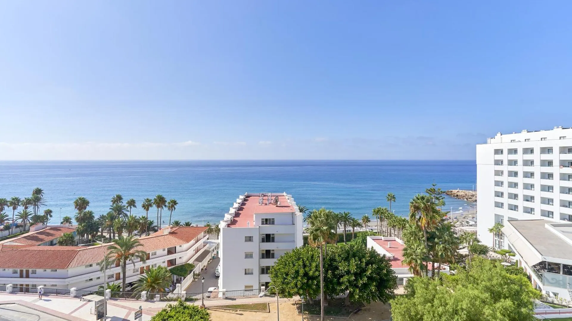 Apartment With Stunning Views Nerja